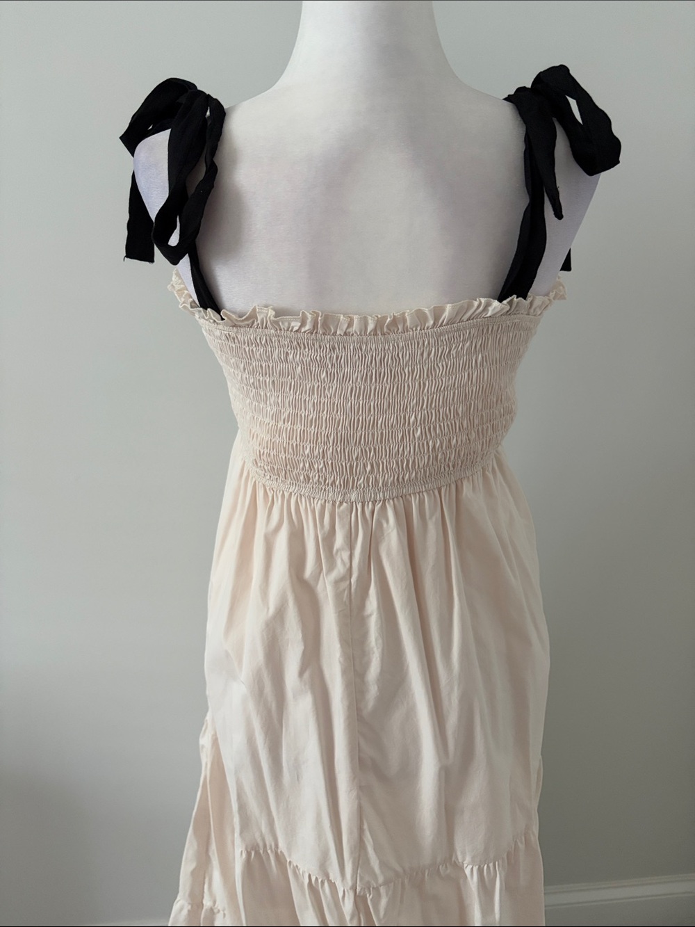 Audrey Parks Cream Colored Maxi Dress with Black Ties - Picture 4 of 6